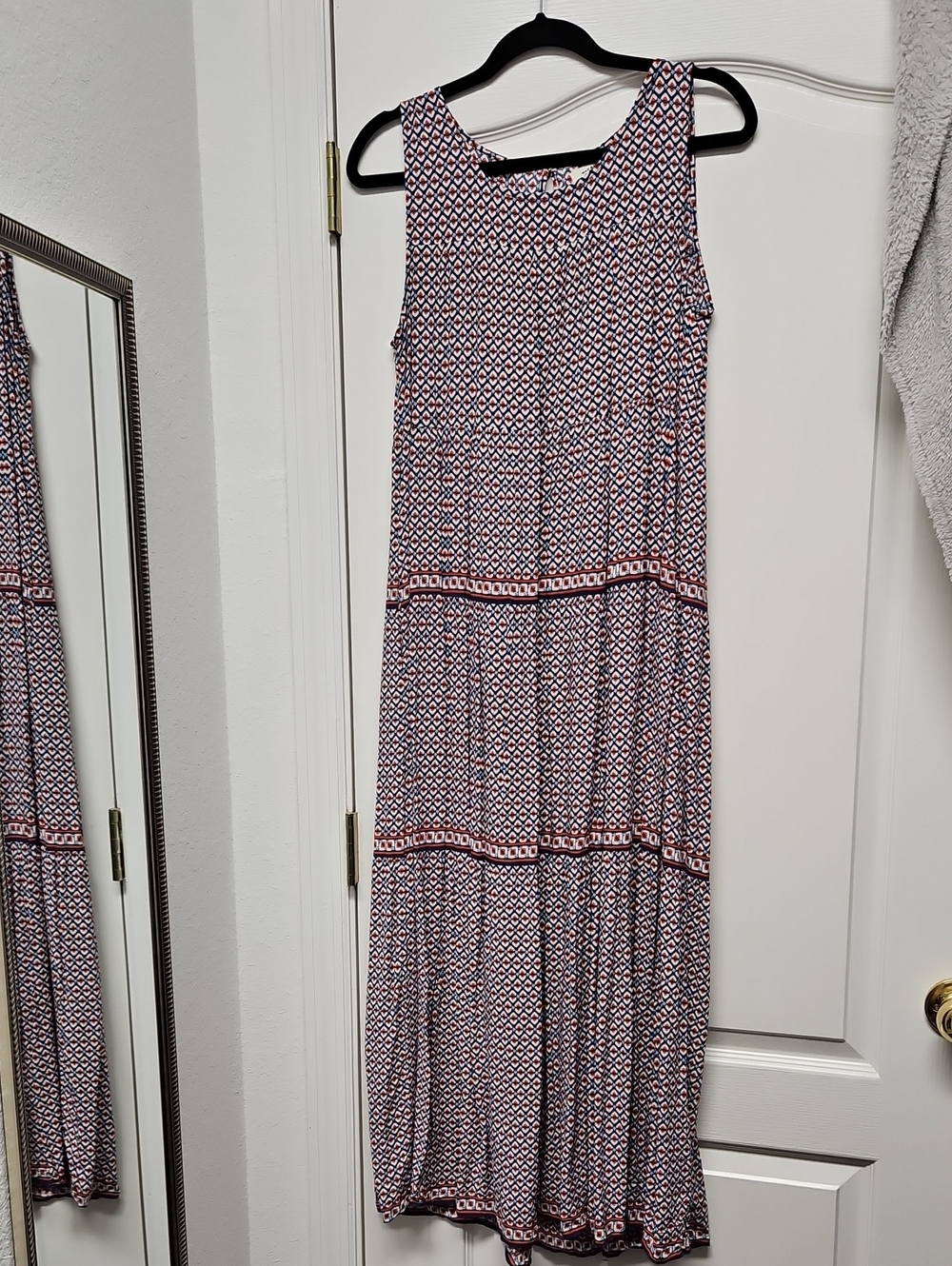 Max Studio Sleeveless Geometric Maxi Dress - Red & Navy